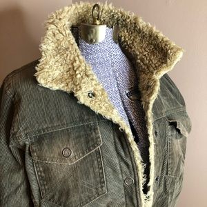 American Eagle 🦅 Corduroy Jacket